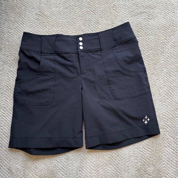 Bundle of Golf Shorts Sz 4 - Picture 4 of 4